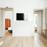 Sandy - 2 Bedrooms Apartment